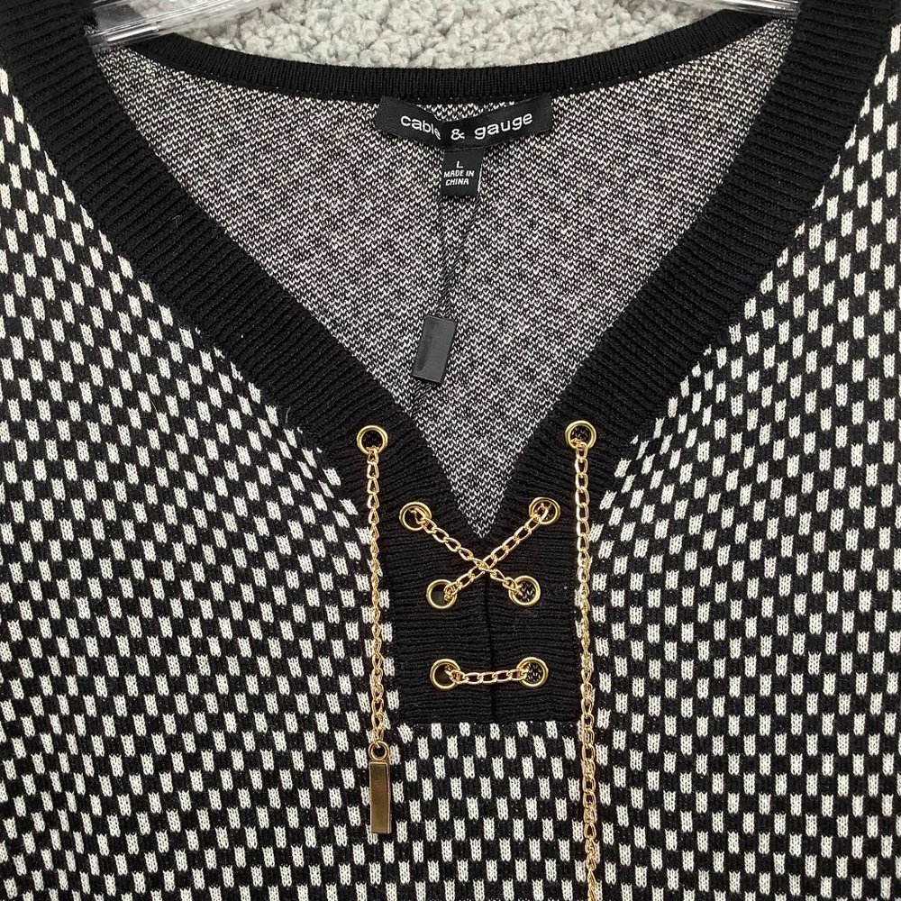 Cable & Gauge Black and White Knit Tunic Sweater - Picture 9 of 9